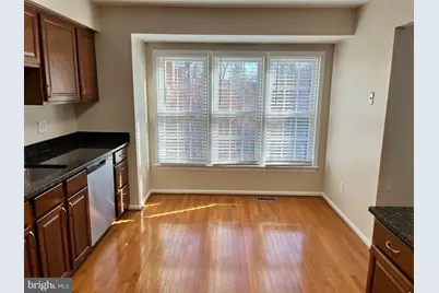 [Address not provided], Oakton, VA 22124 - Photo 6