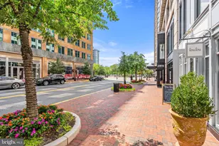 12001 Market St, Reston, VA 20190 - Photo 32