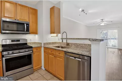 9480 Virginia Center Boulevard #314, Vienna, VA 22181 - Photo 6