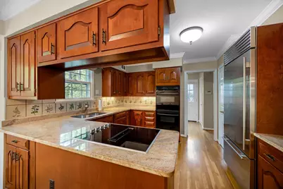 718 Ridge Drive, McLean, VA 22101 - Photo 32