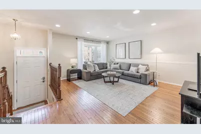 4261 Fox Lake Drive, Fairfax, VA 22033 - Photo 8