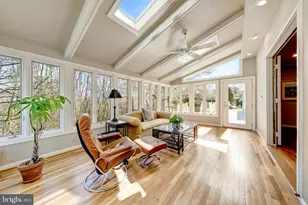 9508 Brian Jac Ln, Great Falls, VA 22066 - Photo 16