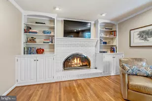 9508 Brian Jac Ln, Great Falls, VA 22066 - Photo 12