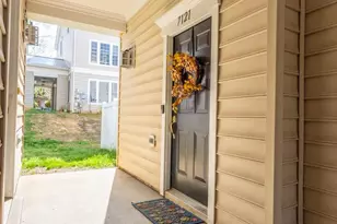 7121 Huntley Creek Pl, Alexandria, VA 22306 - Photo 4