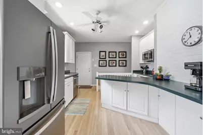 9220 Forest Haven Drive, Alexandria, VA 22309 - Photo 10