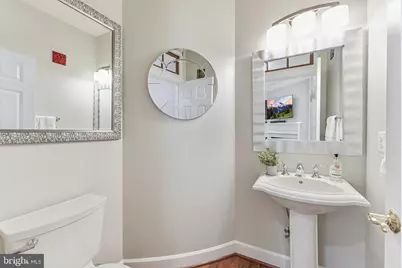 113 Herndon Mill Circle, Herndon, VA 20170 - Photo 24