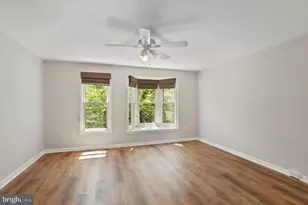 2120 Whisperwood Glen Ln, Reston, VA 20191 - Photo 16