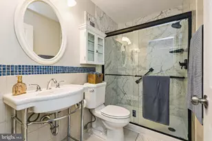 3378 Lakeside View Dr, Falls Church, VA 22041 - Photo 20