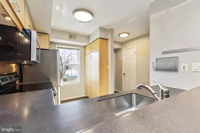 3378 Lakeside View Drive #14-2, Falls Church, VA 22041 - Photo 8