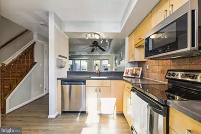 3378 Lakeside View Drive #14-2, Falls Church, VA 22041 - Photo 6