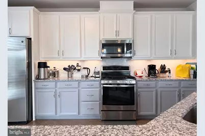 6107 Fairview Farm Drive #202, Alexandria, VA 22315 - Photo 30