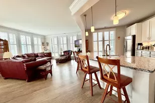 6107 Fairview Farm Dr, Alexandria, VA 22315 - Photo 12