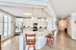 6107 Fairview Farm Dr, Alexandria, VA 22315 - Photo 2