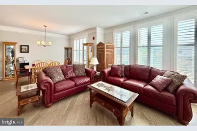 6107 Fairview Farm Drive #202, Alexandria, VA 22315 - Photo 10