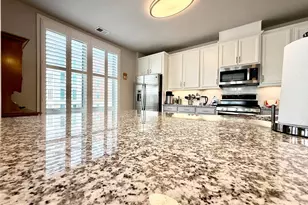 6107 Fairview Farm Dr, Alexandria, VA 22315 - Photo 14