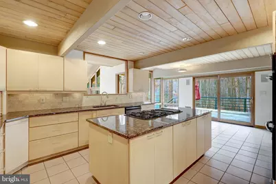 8620 Polk Street, McLean, VA 22102 - Photo 34