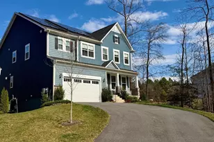 6215 McConnell Ln, Springfield, VA 22152 - Photo 2