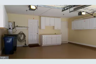 1632 Colonial Hills Drive, McLean, VA 22102 - Photo 12