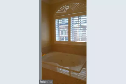 1632 Colonial Hills Drive, McLean, VA 22102 - Photo 24