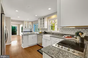 2015 Freedom Ln, Falls Church, VA 22043 - Photo 6