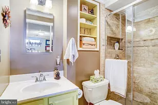 6302 Shiplett Blvd, Burke, VA 22015 - Photo 38