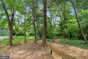 3307 Lakeside View Dr, Falls Church, VA 22041 - Photo 52