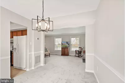 13513 King Charles Drive, Chantilly, VA 20151 - Photo 12