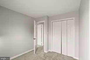 13513 King Charles Dr, Chantilly, VA 20151 - Photo 28