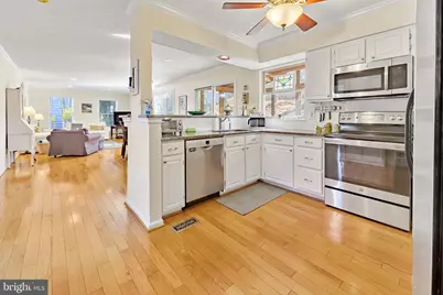 1431 Flynn Court, Herndon, VA 20170 - Photo 6