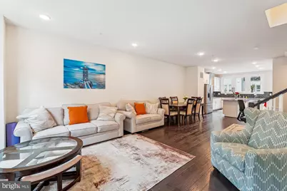 13358 Sherwood Park Lane, Herndon, VA 20171 - Photo 8