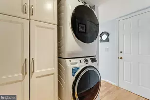 3281 Dutch Mill Ct, Oakton, VA 22124 - Photo 26