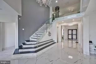 9116 Leesburg Pike, Vienna, VA 22182 - Photo 12