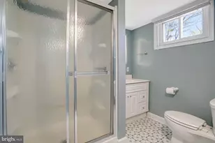 8206 Ackley St, Alexandria, VA 22309 - Photo 32