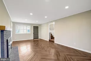 8206 Ackley St, Alexandria, VA 22309 - Photo 2