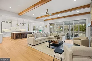 352 Ayr Hill Ave NE, Vienna, VA 22180 - Photo 24