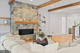 352 Ayr Hill Ave NE, Vienna, VA 22180 - Photo 26