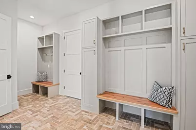 352 Ayr Hill Avenue NE, Vienna, VA 22180 - Photo 20