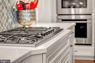 6190 Adeline Ct, McLean, VA 22101 - Photo 16