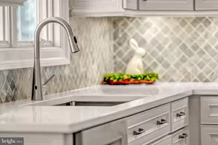 6190 Adeline Ct, McLean, VA 22101 - Photo 18