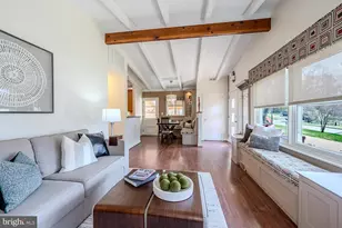 2904 Farmington Dr, Alexandria, VA 22303 - Photo 8