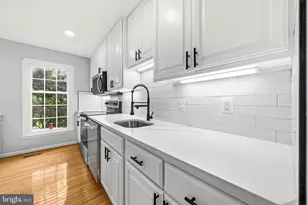 11720 Putting Green Ct, Reston, VA 20191 - Photo 16