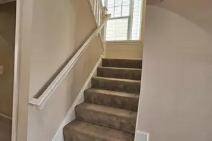 9137 Stonegarden Dr, Lorton, VA 22079 - Photo 12