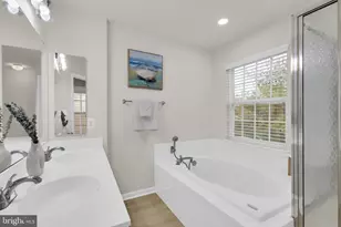 2579 Sutters Mill Dr, Herndon, VA 20171 - Photo 20