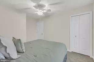 2579 Sutters Mill Dr, Herndon, VA 20171 - Photo 26