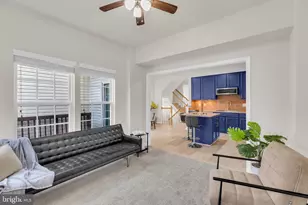 2579 Sutters Mill Dr, Herndon, VA 20171 - Photo 8