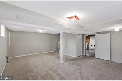 8806 Cromwell Drive, Springfield, VA 22151 - Photo 28