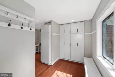 8806 Cromwell Drive, Springfield, VA 22151 - Photo 14