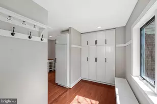 8806 Cromwell Dr, Springfield, VA 22151 - Photo 14