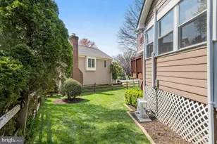 5004 Prince Caspian Ln, Burke, VA 22015 - Photo 40