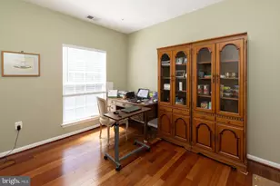 4138 Fountainside Ln, Fairfax, VA 22030 - Photo 14